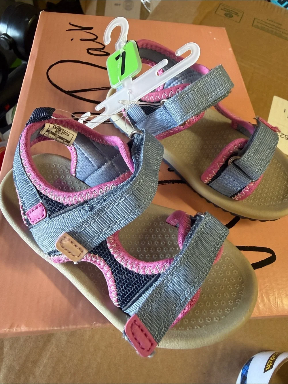 OshKosh Bgosh durable sandals